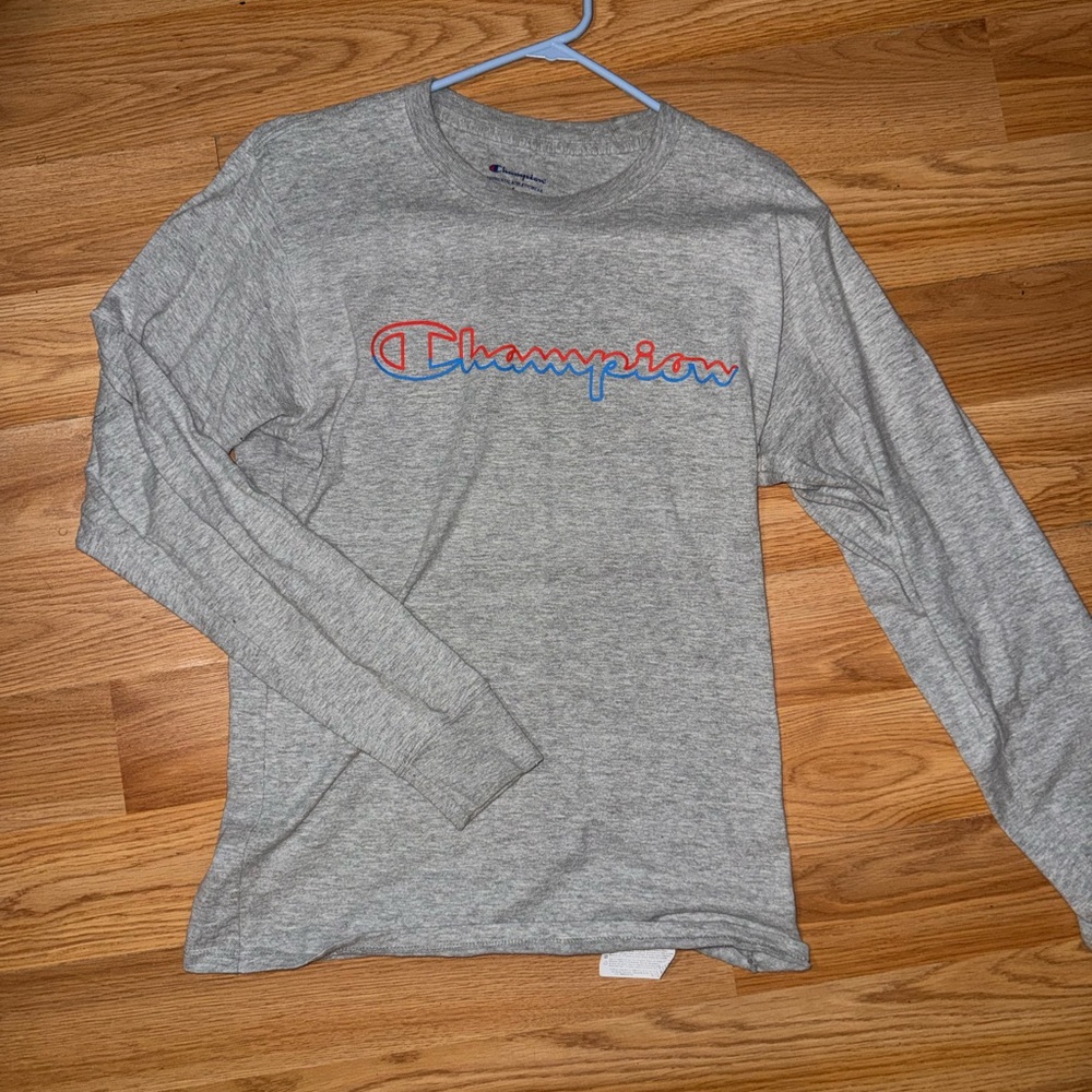 Champion Heather Gray V-Neck Shirt